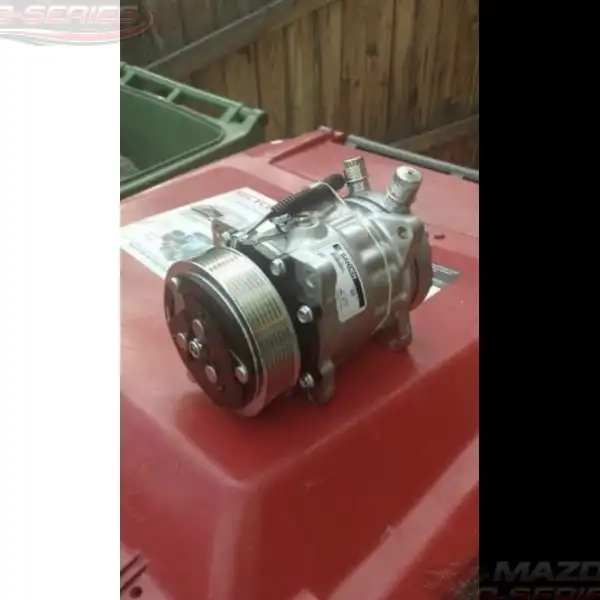 AC compressor an hoses